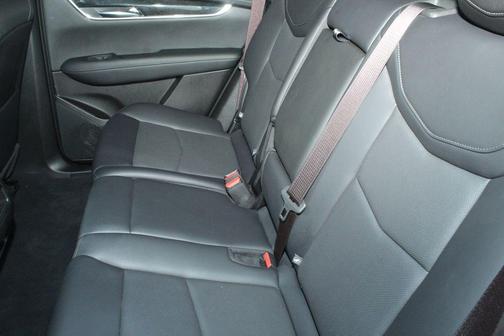 Crystal White Tri-Coat 2021 Cadillac XT5 Premium Luxury