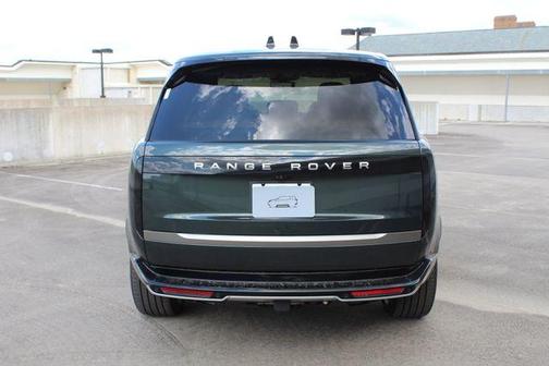 2025 Land Rover Range Rover P530 SE