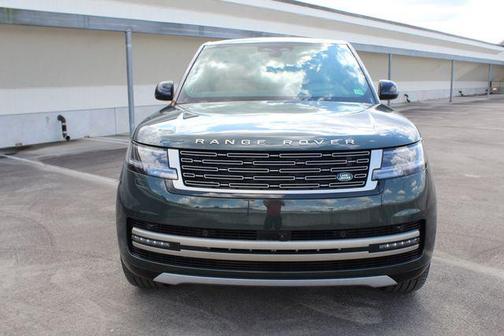 2025 Land Rover Range Rover P530 SE SWB