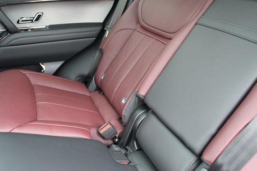 2026 Land Rover Range Rover Sport P400 Dynamic SE