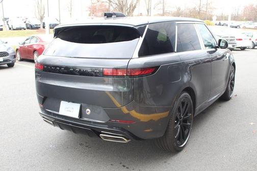 2026 Land Rover Range Rover Sport P400 Dynamic SE