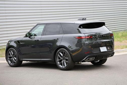 Carpathian Grey 2026 Land Rover Range Rover Sport P360 SE