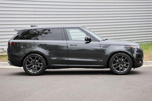 Carpathian Grey 2026 Land Rover Range Rover Sport P360 SE