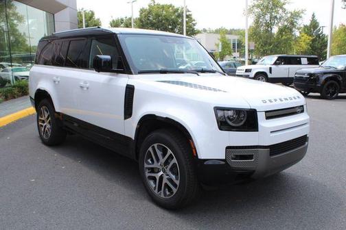 2025 Land Rover Defender 130 P400 X-Dynamic SE