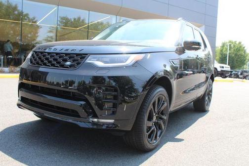 2025 Land Rover Discovery P360 Dynamic SE
