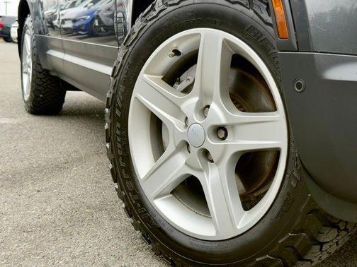 2024 Land Rover Defender P400 S