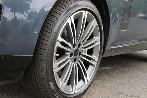 Varesine Blue 2026 Land Rover Range Rover P530 SE LWB 7 Seat