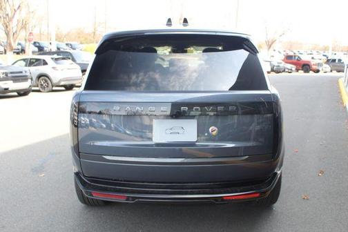 2026 Land Rover Range Rover P530 SE LWB 7 Seat