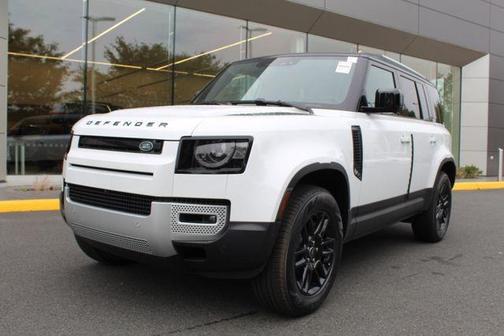2025 Land Rover Defender 110 P400 S