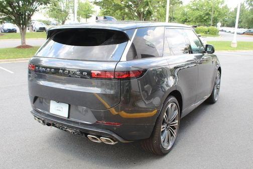 2025 Land Rover Range Rover Sport P530 Dynamic SE