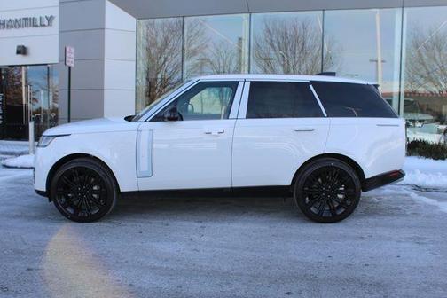 2026 Land Rover Range Rover P400 SE SWB