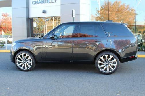 2025 Land Rover Range Rover P530 SE