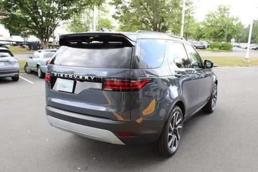 2025 Land Rover Discovery P300 S
