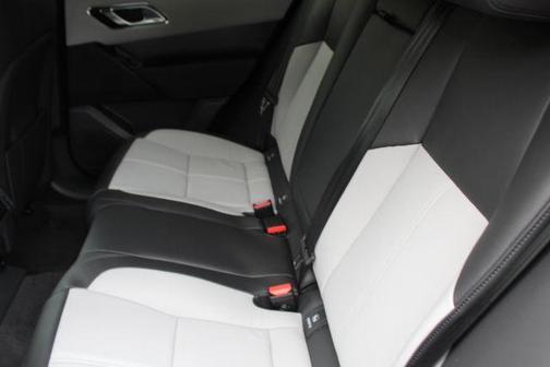 2026 Land Rover Range Rover Velar P250 Dynamic SE