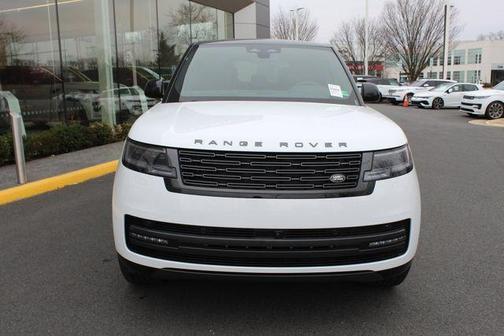 2025 Land Rover Range Rover P530 SE SWB