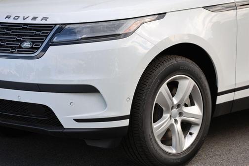 Fuji White 2026 Land Rover Range Rover Velar P250 S