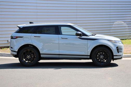 Arroios Grey 2026 Land Rover Range Rover Evoque Dynamic SE