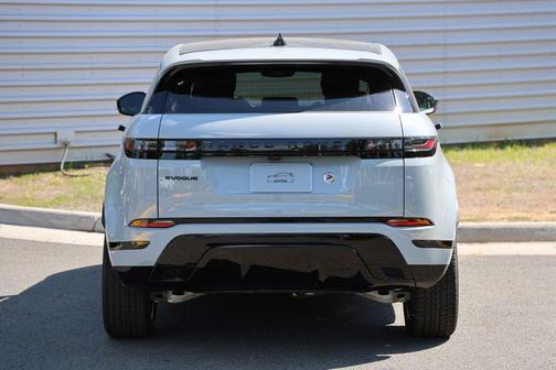 Arroios Grey 2026 Land Rover Range Rover Evoque Dynamic SE