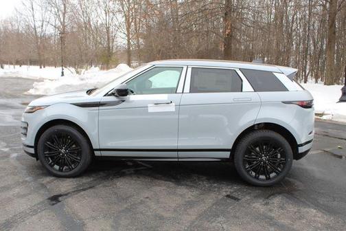 2026 Land Rover Range Rover Evoque Dynamic SE