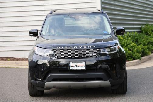 Santorini Black 2024 Land Rover Discovery P300 S