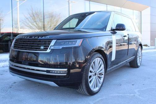 2026 Land Rover Range Rover P530 SE LWB 7 Seat