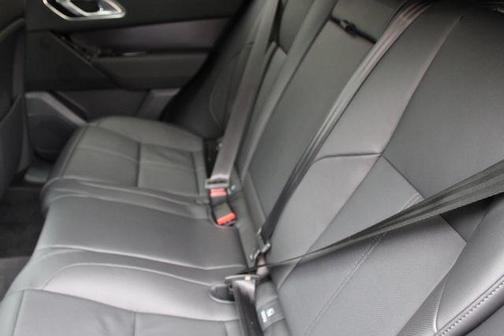 2026 Land Rover Range Rover Velar P400 Dynamic SE