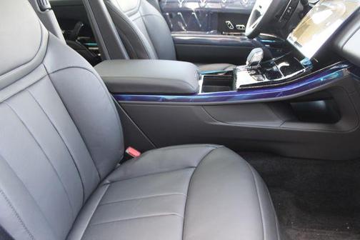 Fuji White 2026 Land Rover Range Rover Sport P360 SE