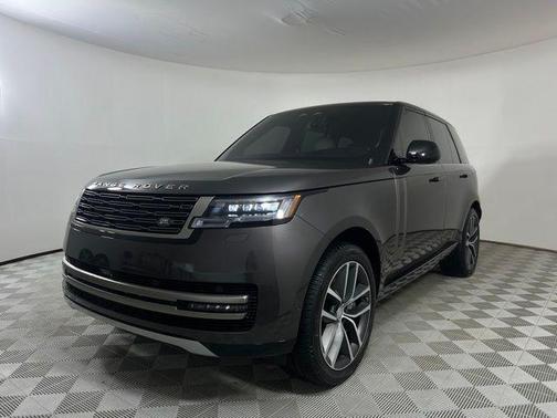 Charente Grey 2025 Land Rover Range Rover P550e SE