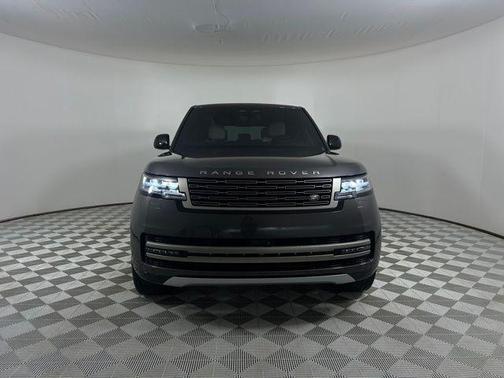 Charente Grey 2025 Land Rover Range Rover P550e SE