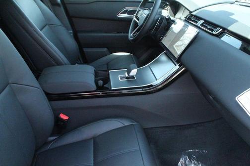 Fuji White 2026 Land Rover Range Rover Velar P250 S