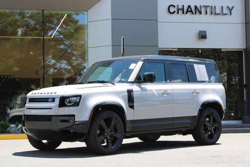 Borasco Grey 2026 Land Rover Defender 110 P500 X-Dynamic SE