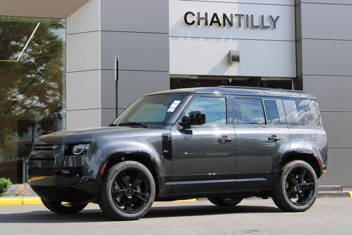 Carpathian Grey 2026 Land Rover Defender P400 X-Dynamic SE