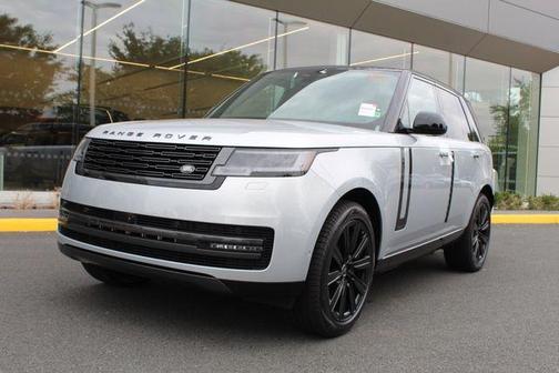 2025 Land Rover Range Rover P550e Autobiography