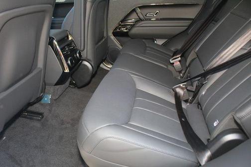 2025 Land Rover Range Rover Sport P360 SE