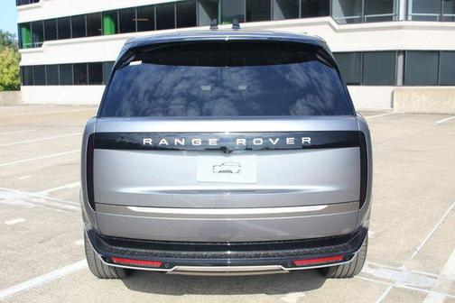 2025 Land Rover Range Rover P530 SE SWB