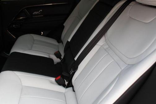 2025 Land Rover Range Rover Sport P460 Dynamic SE