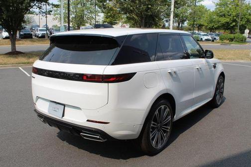 2025 Land Rover Range Rover Sport P460 Dynamic SE