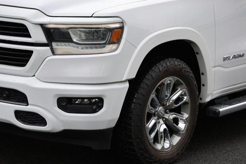 Bright White Clearcoat 2021 RAM 1500 Laramie