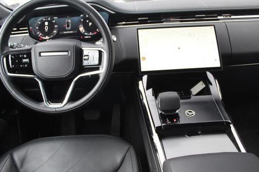 2025 Land Rover Range Rover Sport P360 SE