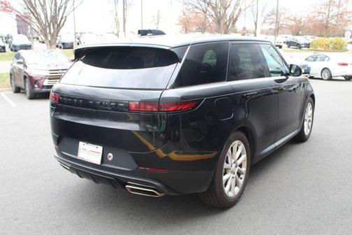 2025 Land Rover Range Rover Sport P360 SE