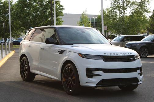 Fuji White 2025 Land Rover Range Rover Sport P400 Dynamic SE
