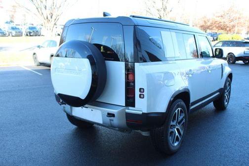 2025 Land Rover Defender P300