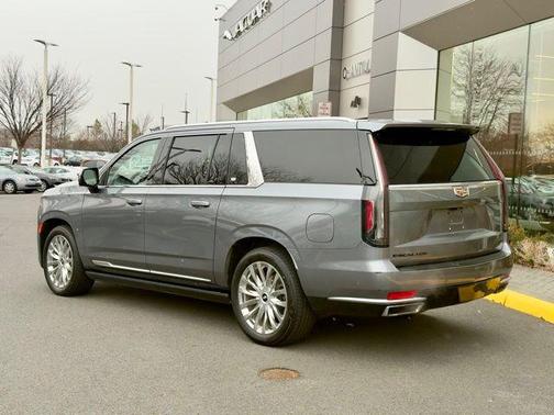 2021 Cadillac Escalade ESV Premium Luxury