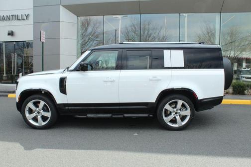 Fuji White 2026 Land Rover Defender 130 P400 X-Dynamic SE