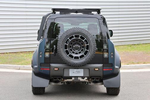 Sargasso Blue 2026 Land Rover Defender 110 P635 OCTA