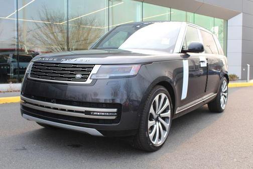 2026 Land Rover Range Rover P400 SE LWB 7 Seat