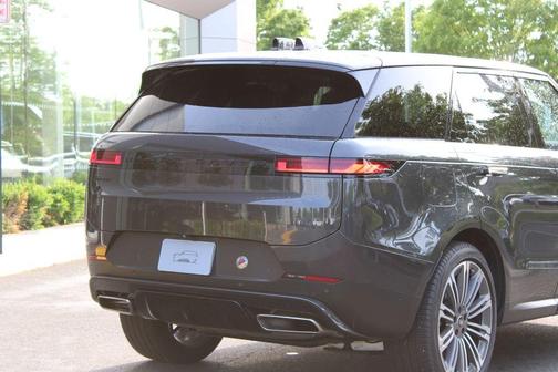 Carpathian Grey 2024 Land Rover Range Rover Sport SE