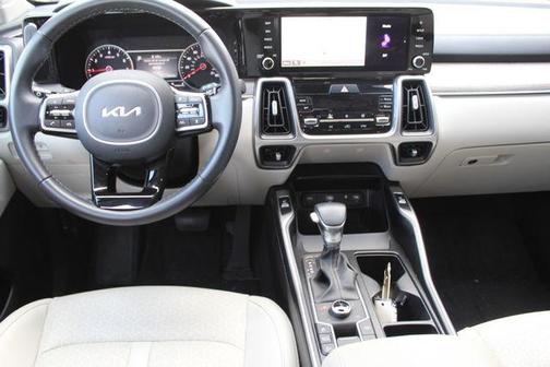 2023 Kia Sorento X-Line EX