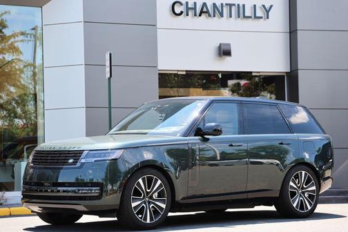 Belgravia Green 2025 Land Rover Range Rover P550e SE