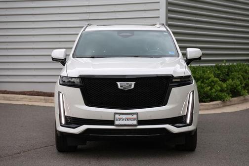 Crystal White Tri-Coat 2023 Cadillac Escalade Sport